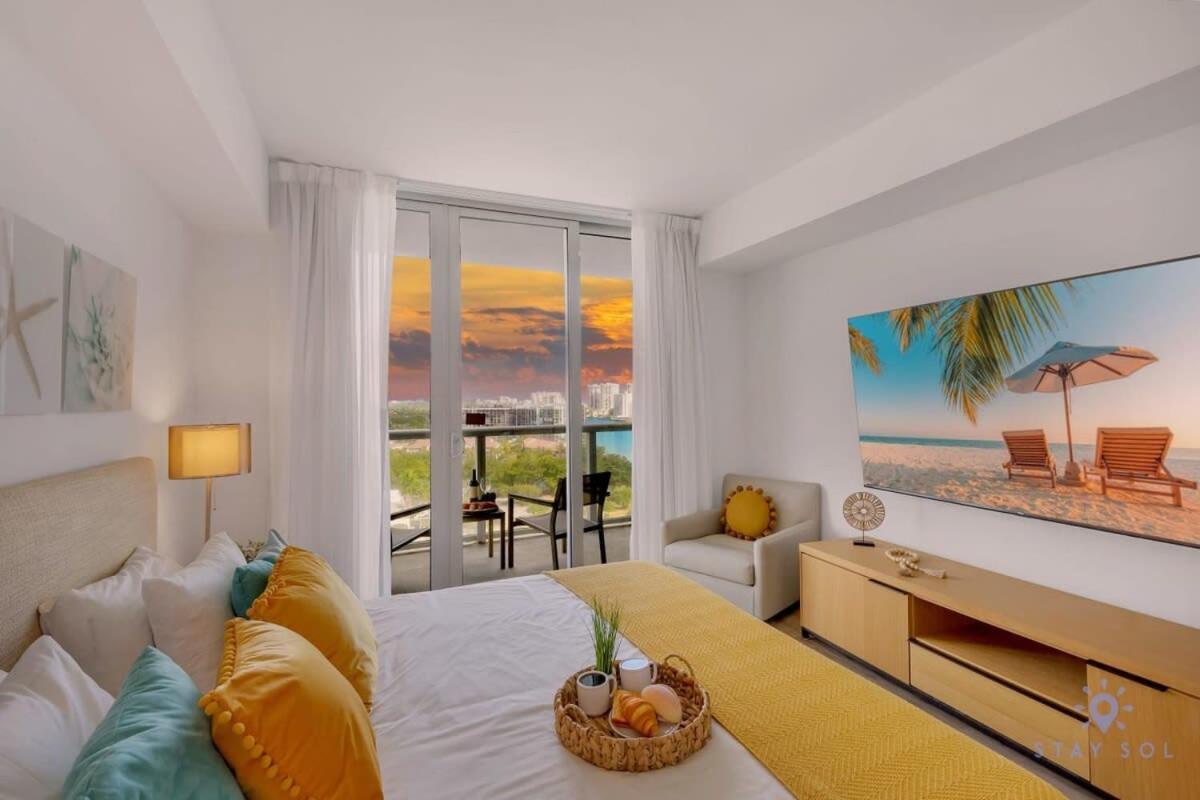 Infinite Views, Amazing Pool, Gym, Near Beach Hallandale Beach Exterior photo