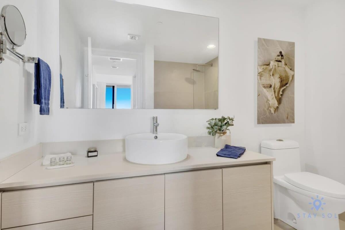 Infinite Views, Amazing Pool, Gym, Near Beach Hallandale Beach Exterior photo