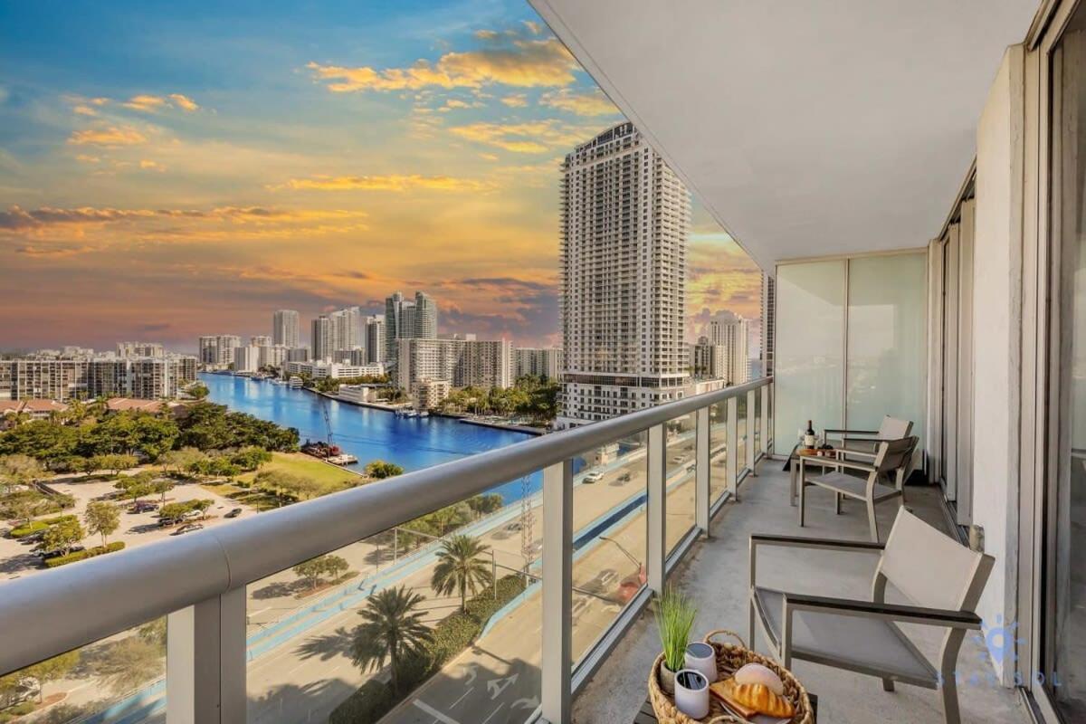 Infinite Views, Amazing Pool, Gym, Near Beach Hallandale Beach Exterior photo
